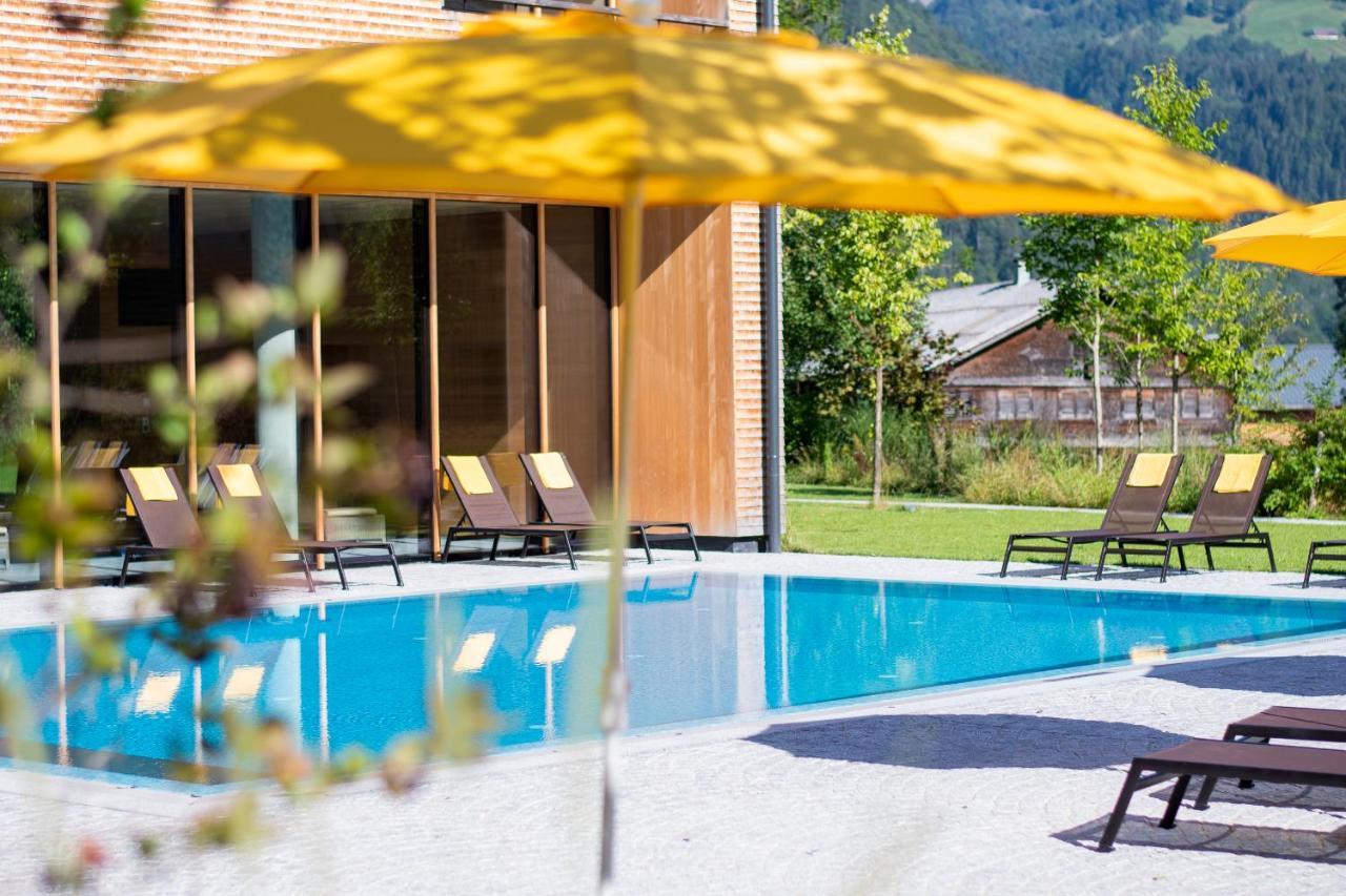 Hotel Die Waelderin-Wellness, Sport & Natur Mellau Extérieur photo