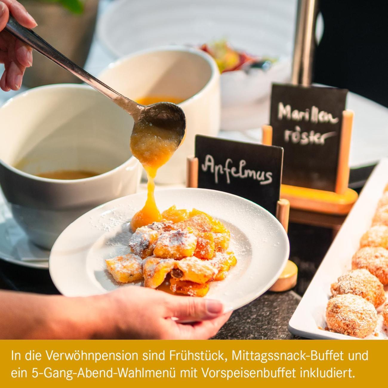 Hotel Die Waelderin-Wellness, Sport & Natur Mellau Extérieur photo
